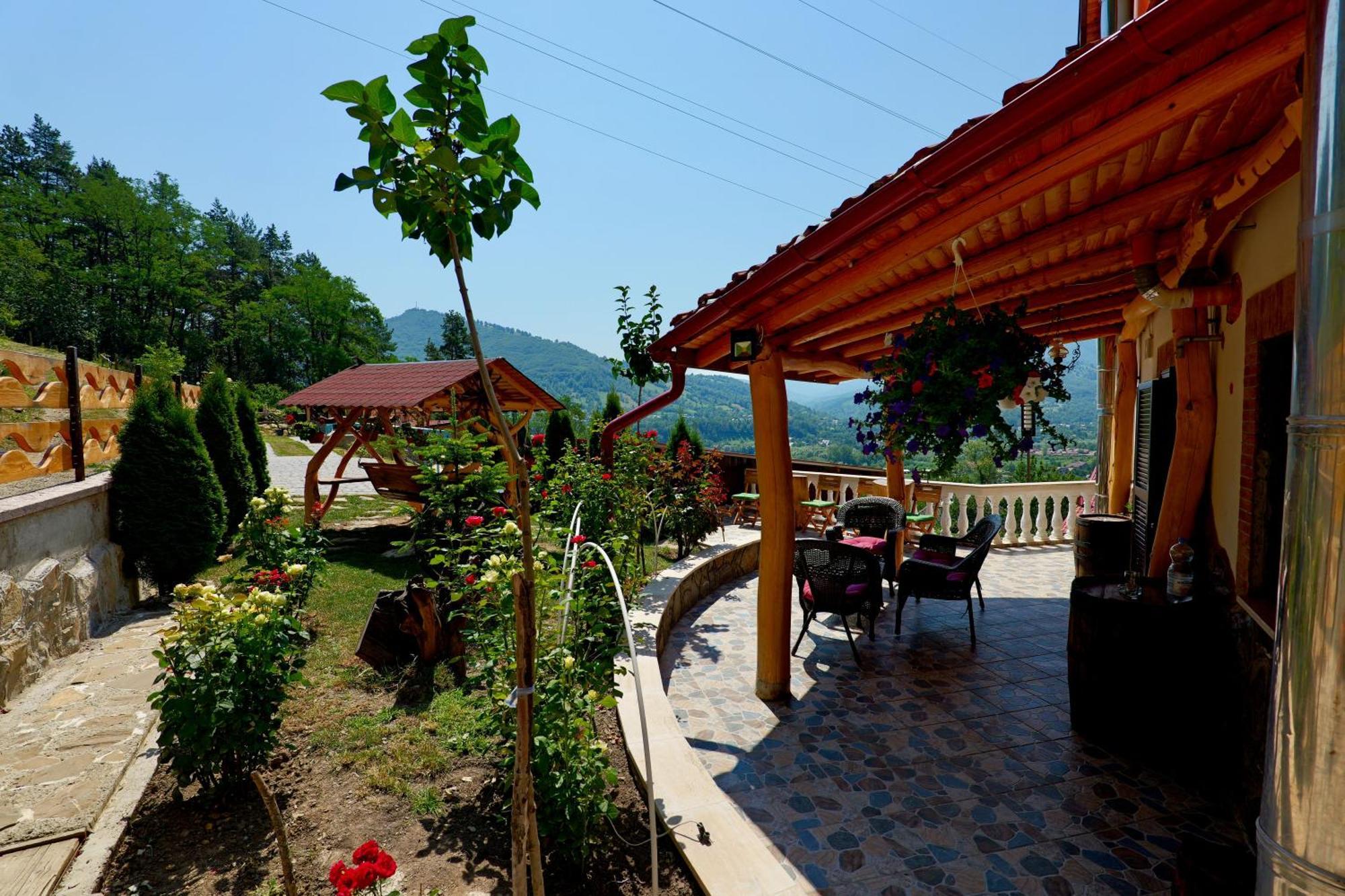 Vila Victoria Pangarati Buitenkant foto